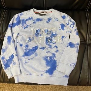 Tommy Hilfiger sweater, boys size 7
